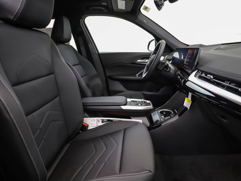 Thumbnail: 2026 BMW X1 - 31