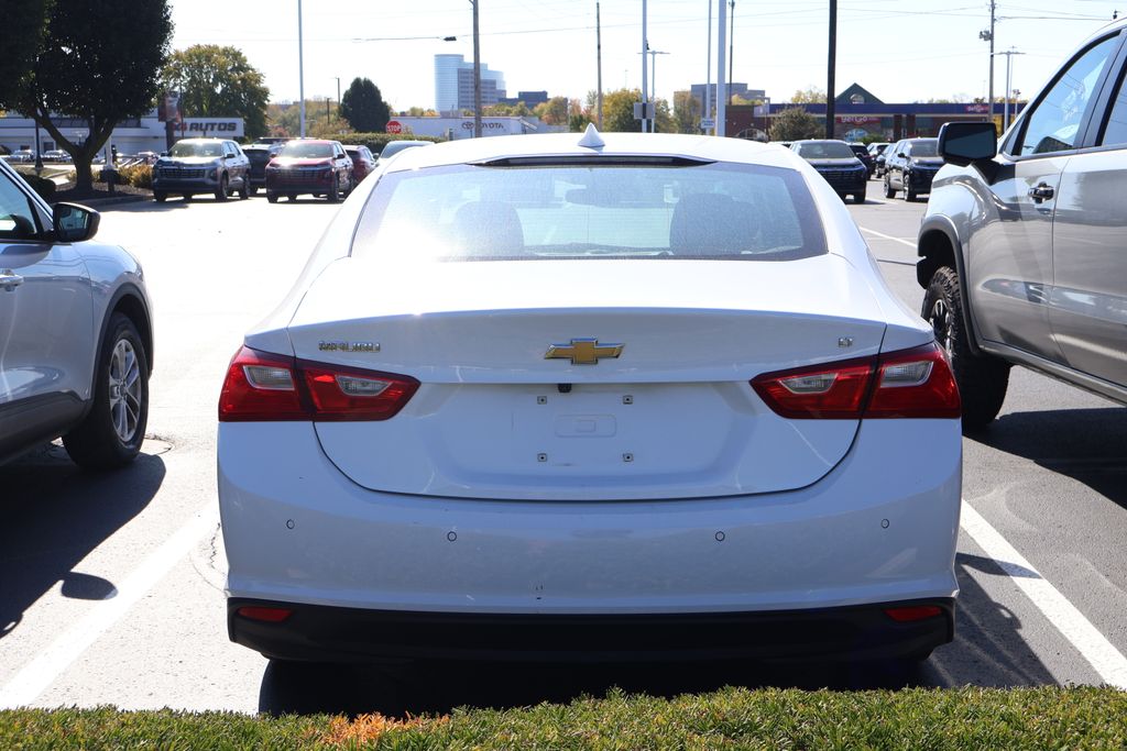 Thumbnail: 2024 Chevrolet Malibu - 7