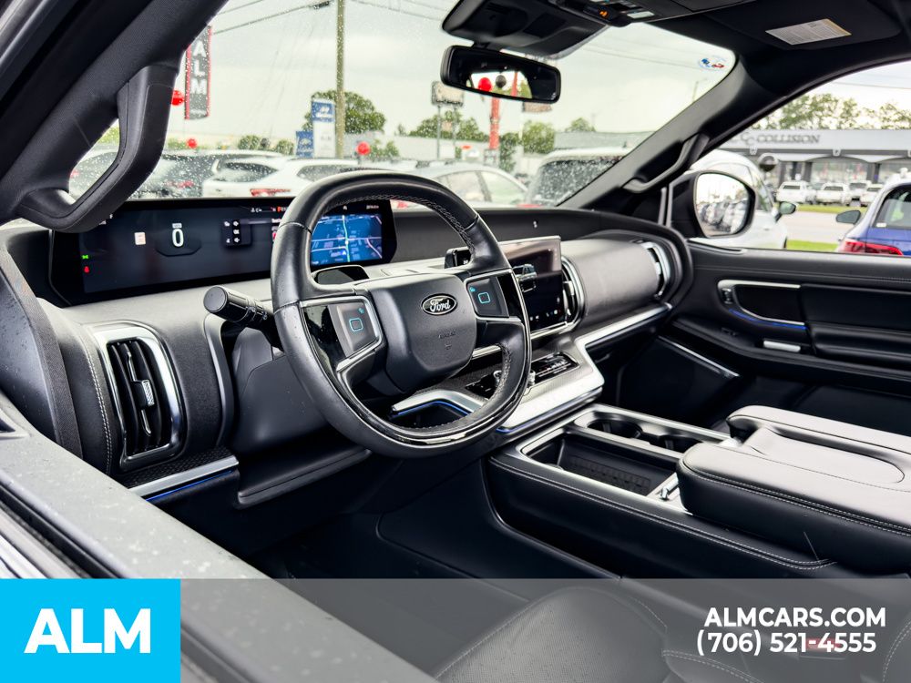 Used 2025 Black Metallic Ford Platinum image 10