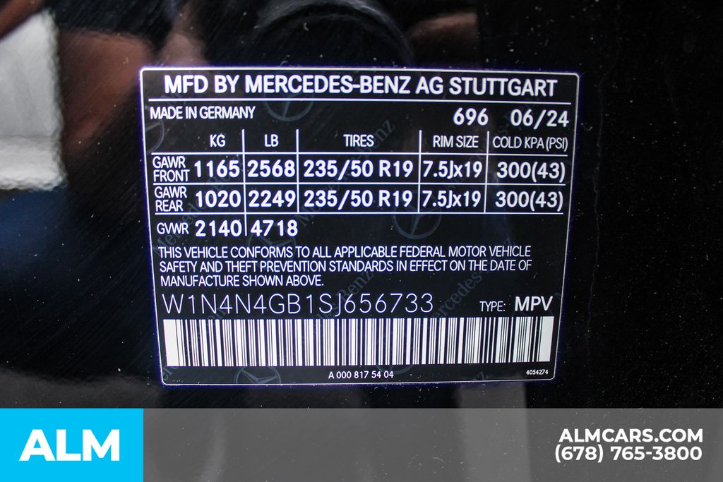 Used 2025 Black Mercedes-Benz GLA 250 image 42