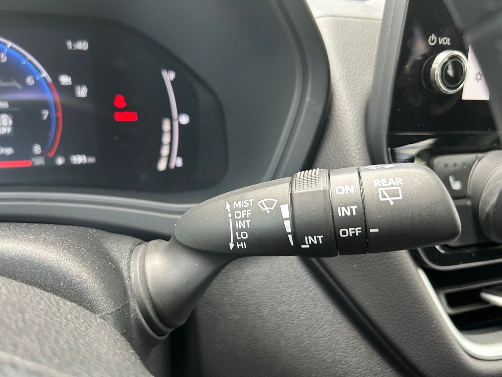 2024 Toyota Grand Highlander XLE 27
