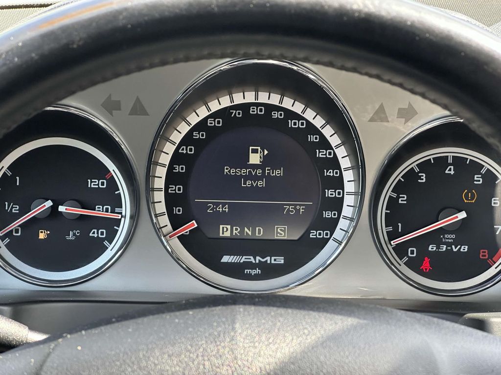 2009 Mercedes-Benz C-Class AMG C 63 22