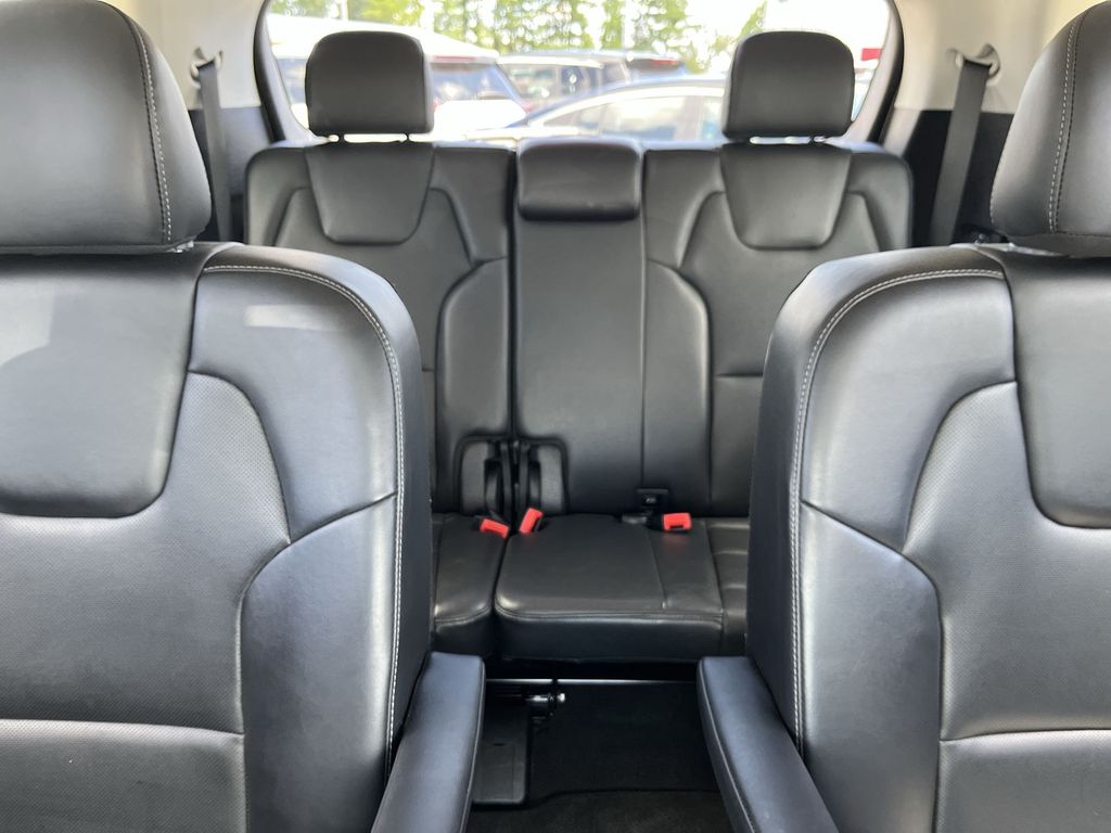 Certified Used 2025 White Kia S image 24