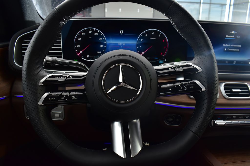 Thumbnail: 2025 Mercedes-Benz GLS - 16