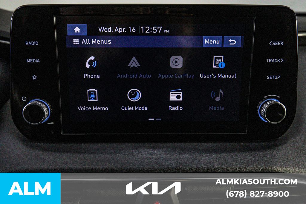 2021 Hyundai Santa Fe SE photo 32