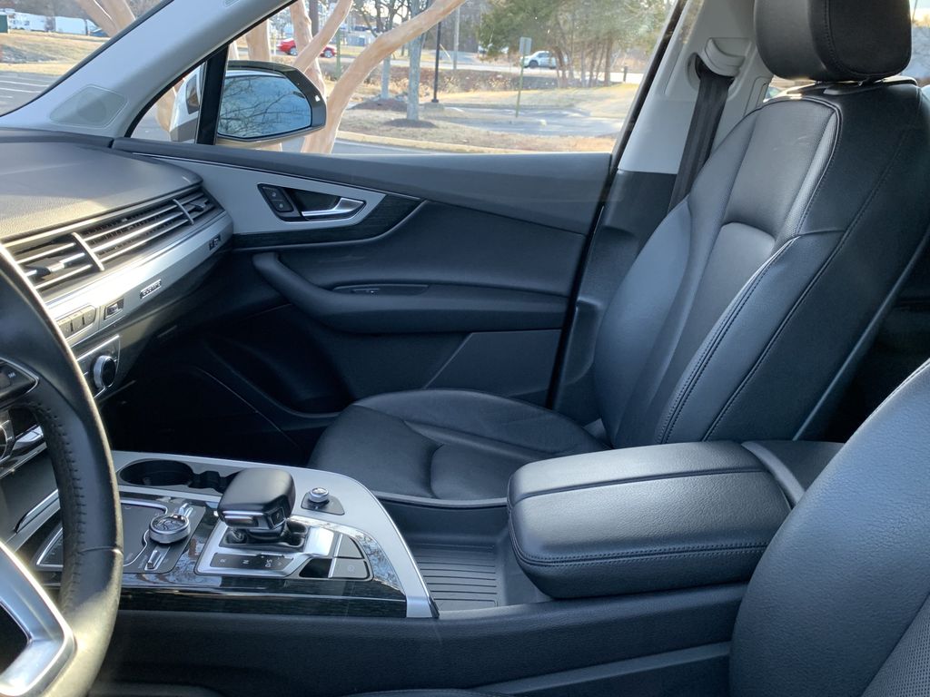 Thumbnail: 2019 Audi Q7 - 5