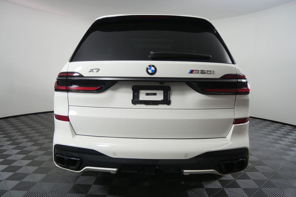 Thumbnail: 2025 BMW X7 - 4