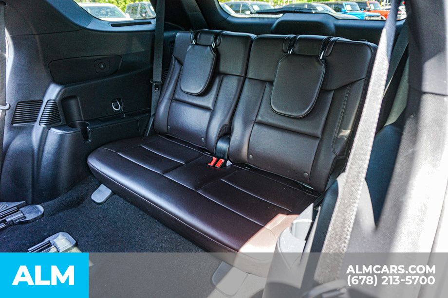 Used 2025 White Ford Platinum image 22