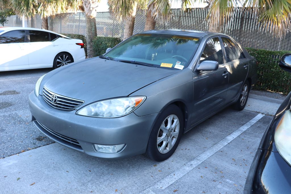 2005 Toyota Camry XLE -
                West Palm Beach, FL