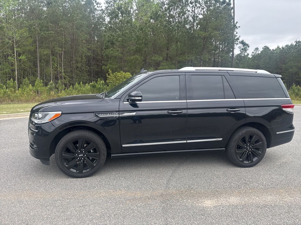 2023 Lincoln Navigator Reserve 4WD
