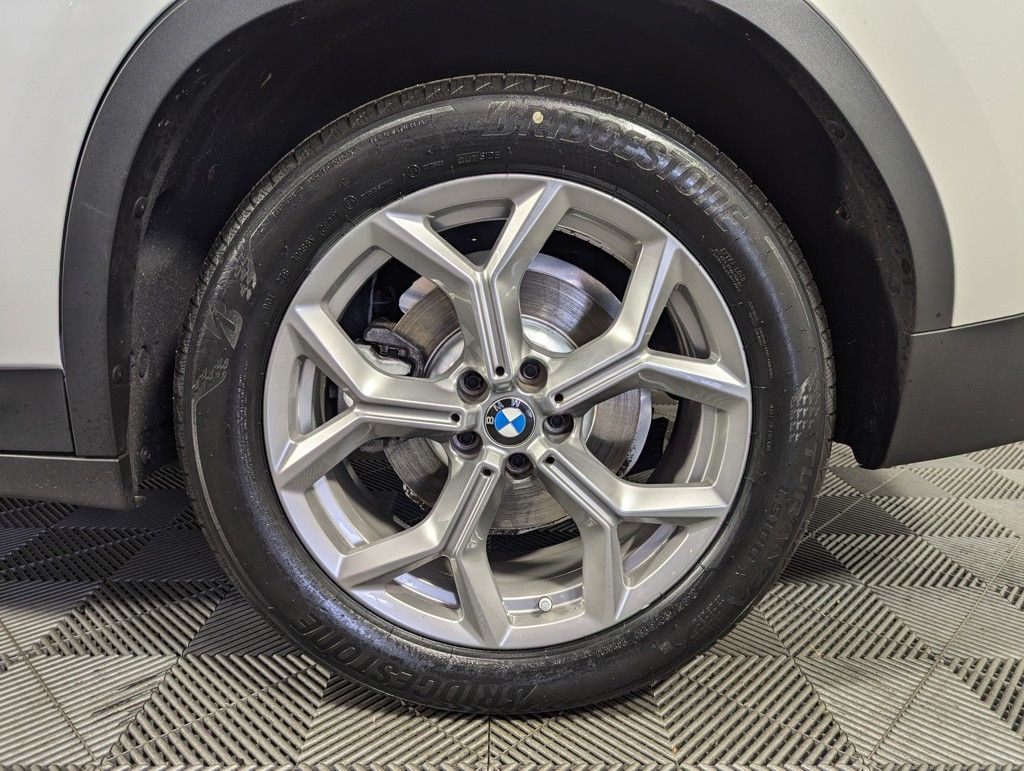 2022 BMW X3 xDrive30i photo