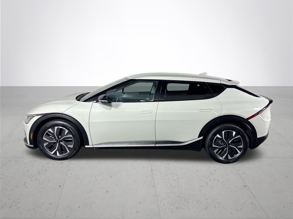 2024 Kia EV6 Light