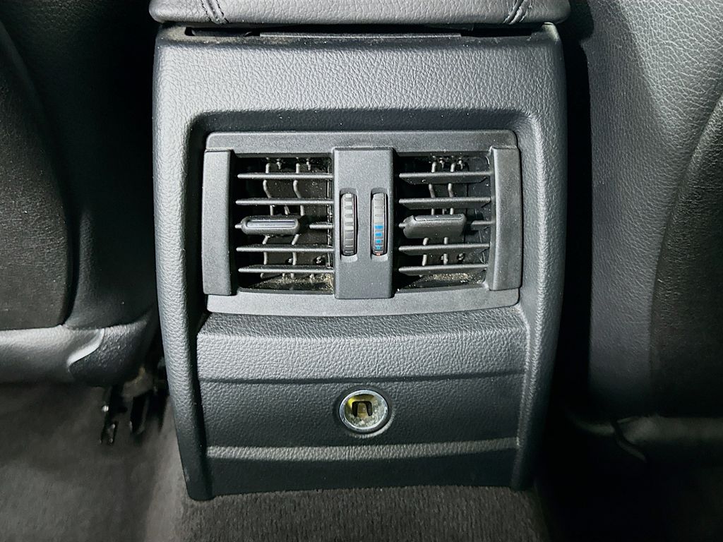 Thumbnail: 2014 BMW 3 Series - 25