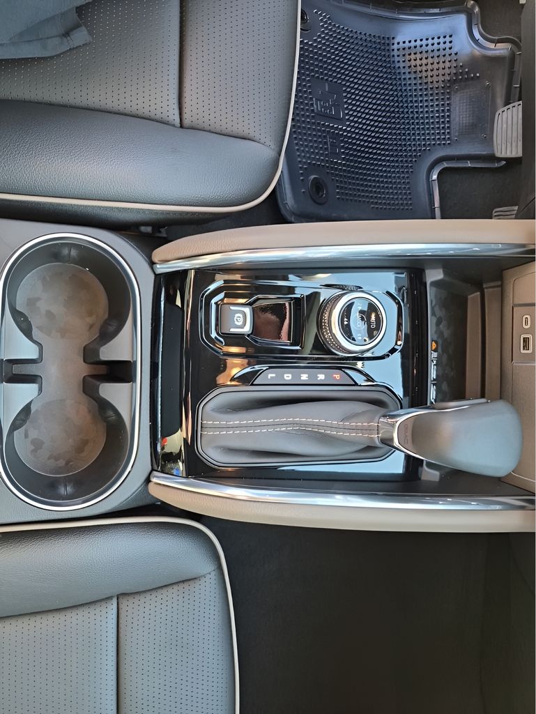 New 2026 White GMC Denali image 39