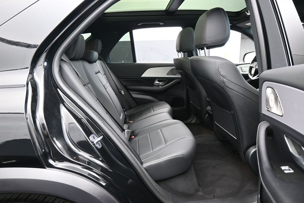 Used 2026 Black Mercedes-Benz GLE 350 image 44