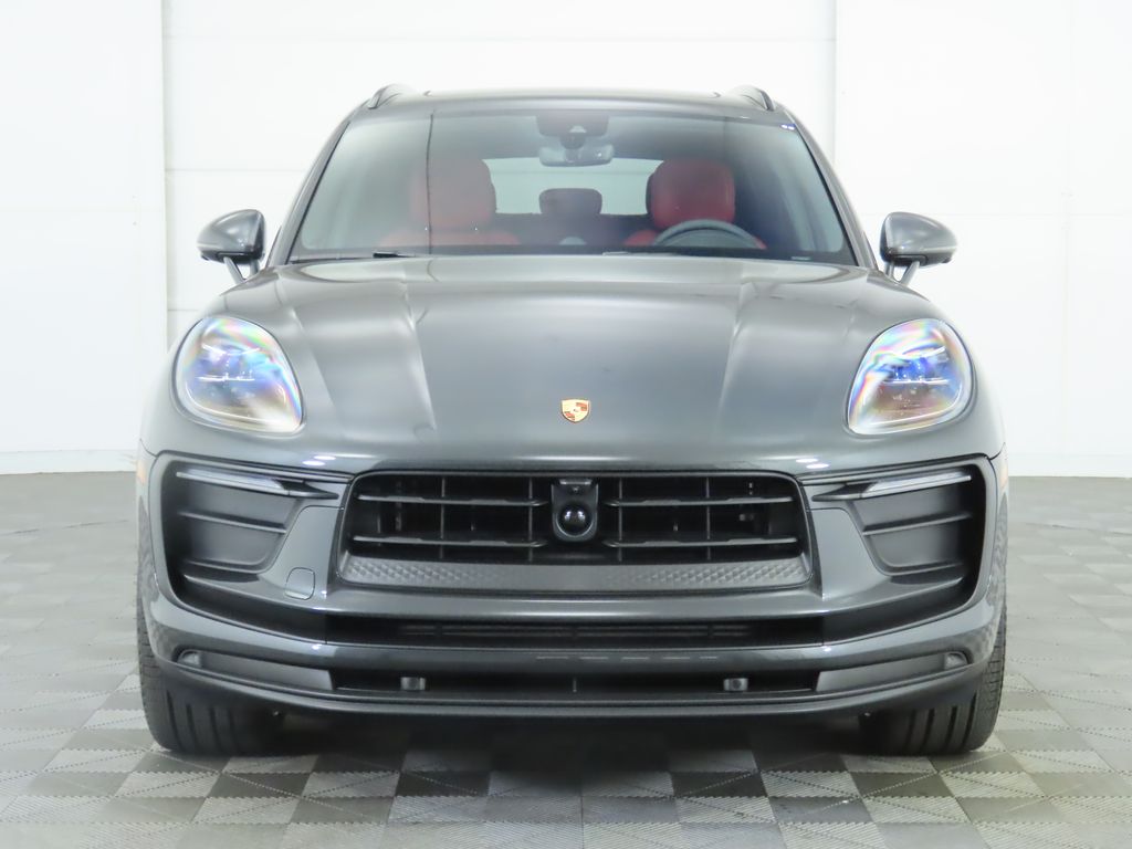 Thumbnail: 2025 Porsche Macan - 10