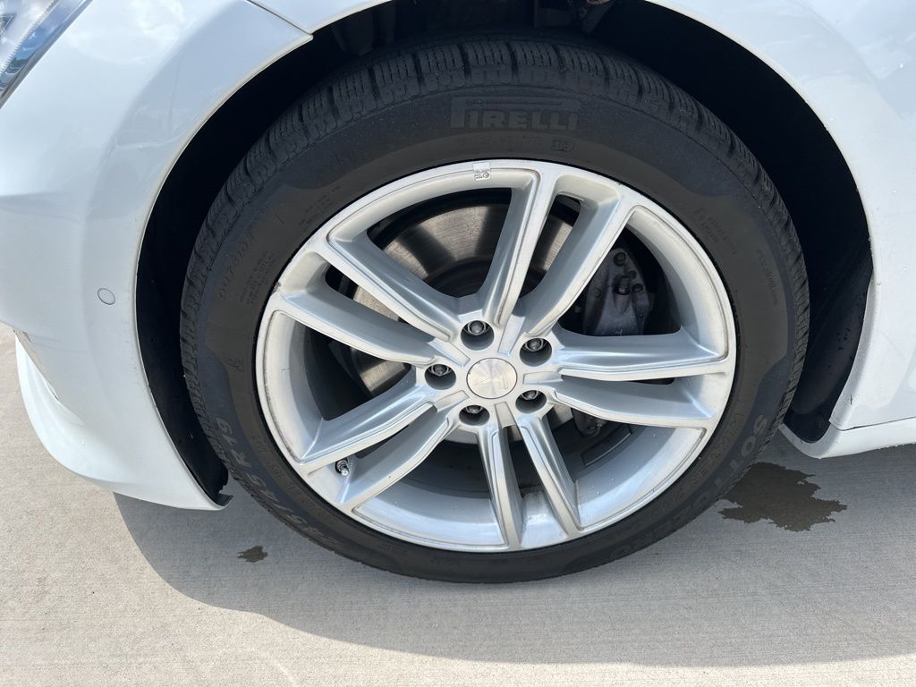 2020 Pearl White Multi-Coat Tesla Model S Long Range AWD Hatchback