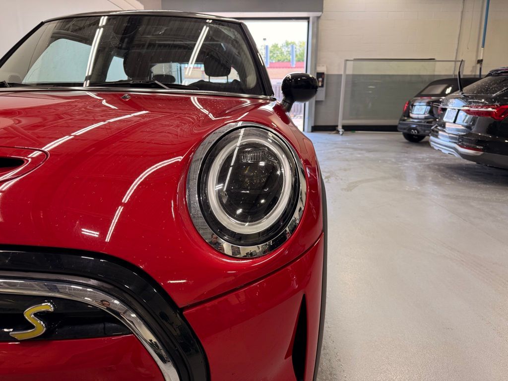 Thumbnail: 2024 MINI Cooper - 9