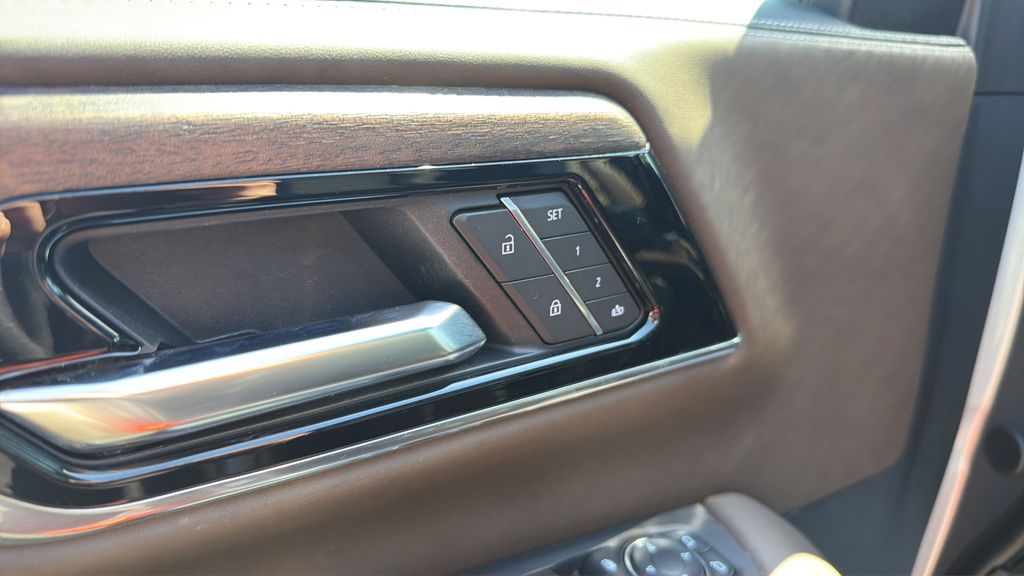 2025 GMC Yukon