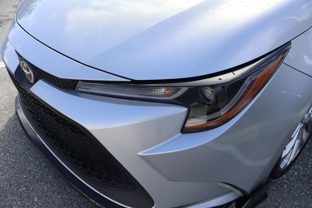 Thumbnail: 2022 Toyota Corolla - 3