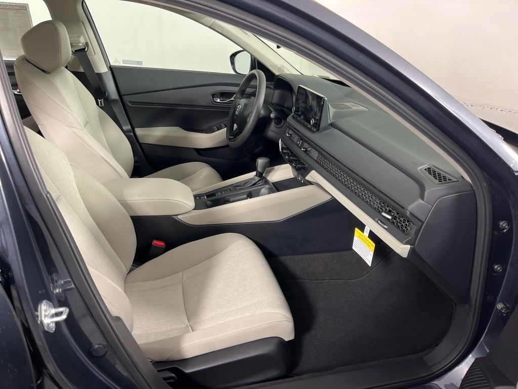 Thumbnail: 2025 Honda Accord - 8