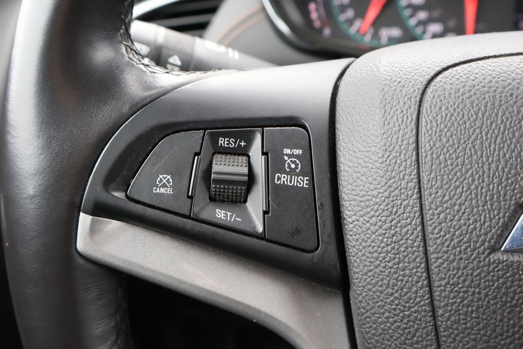 Thumbnail: 2019 Chevrolet Trax - 18