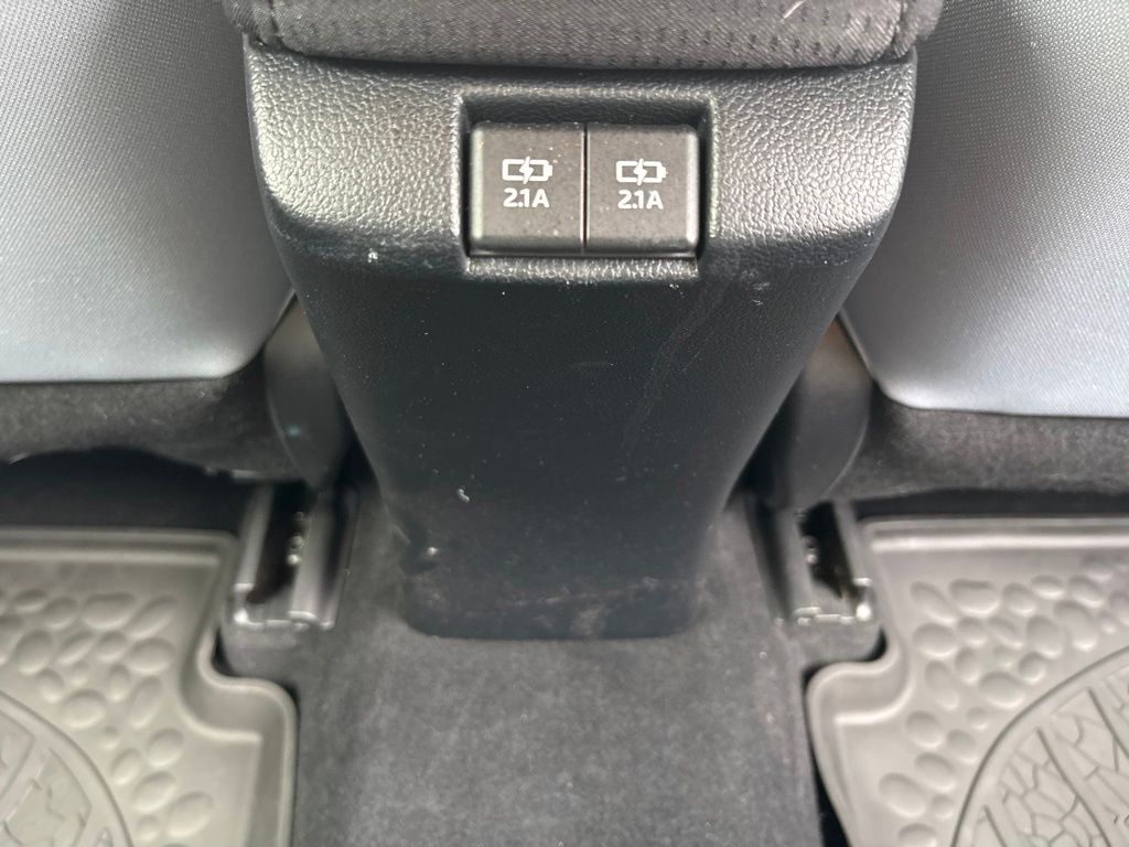 2020 Toyota Prius LE AWD-e