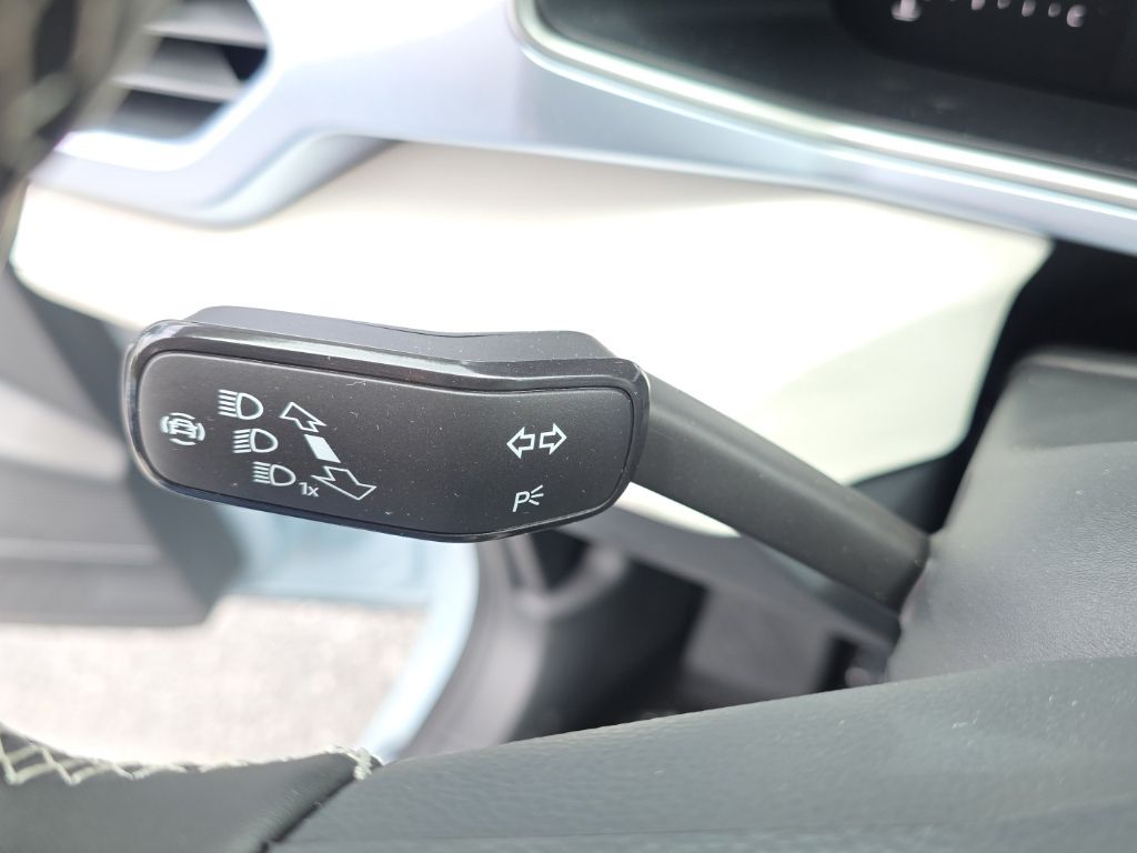 2026 Volkswagen Taos 1.5T SE Gray at Sutliff Volkswagen