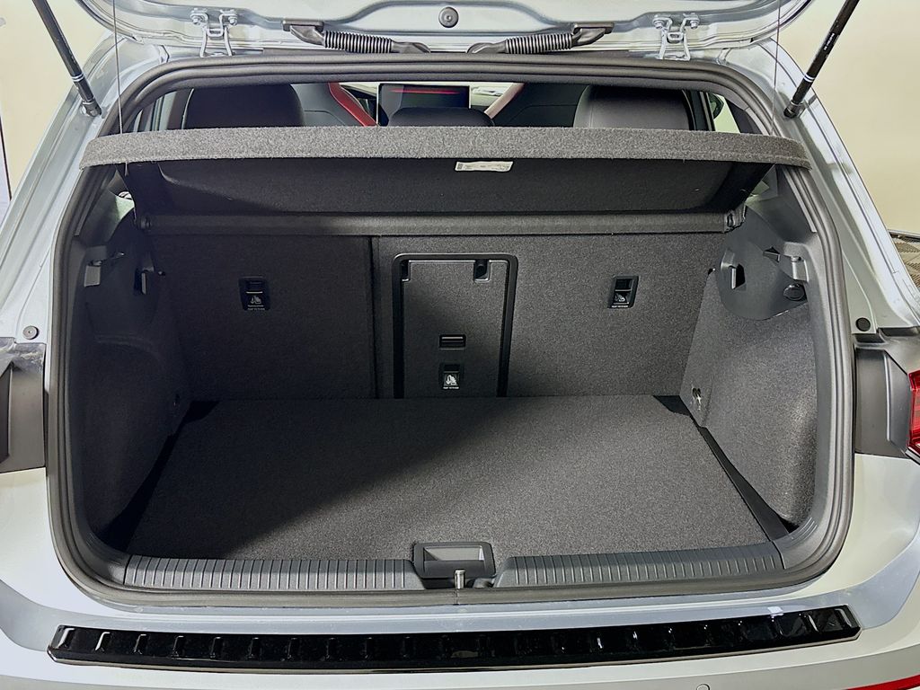 2025 Volkswagen Golf GTI 2.0T SE