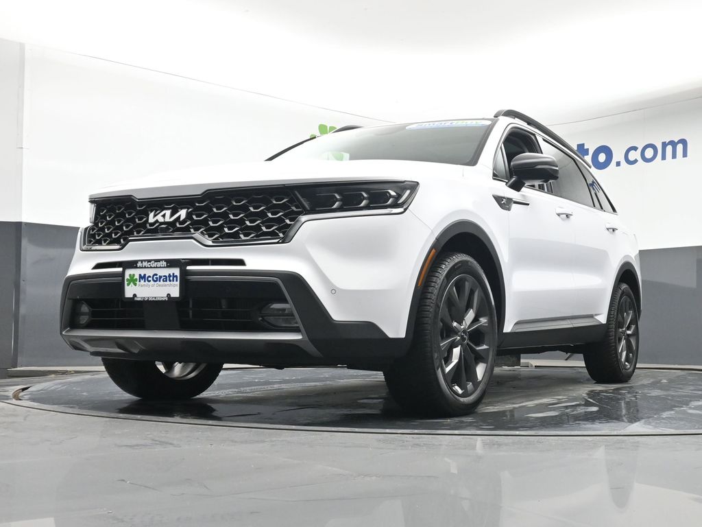 Certified Used 2023 White Kia X-Line SX Prestige image 6