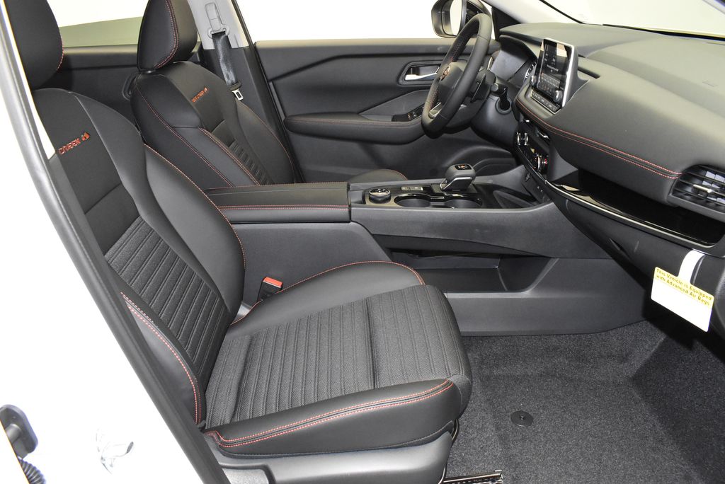 Thumbnail: 2026 Nissan Rogue - 23