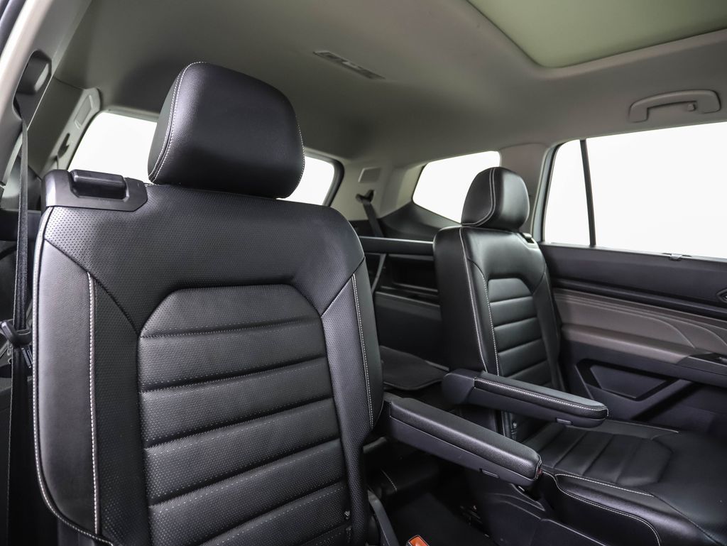 2022 Volkswagen Atlas SEL 27