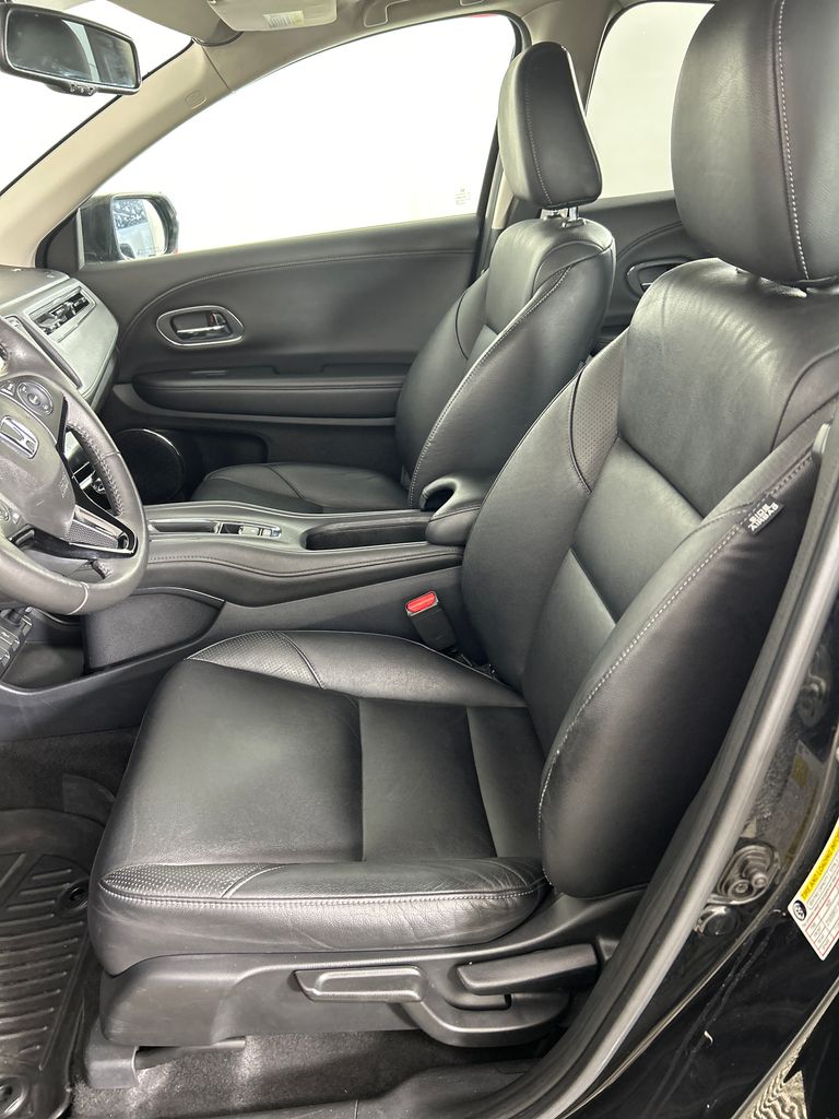 Certified Used 2018 Black Honda EX-L image 11