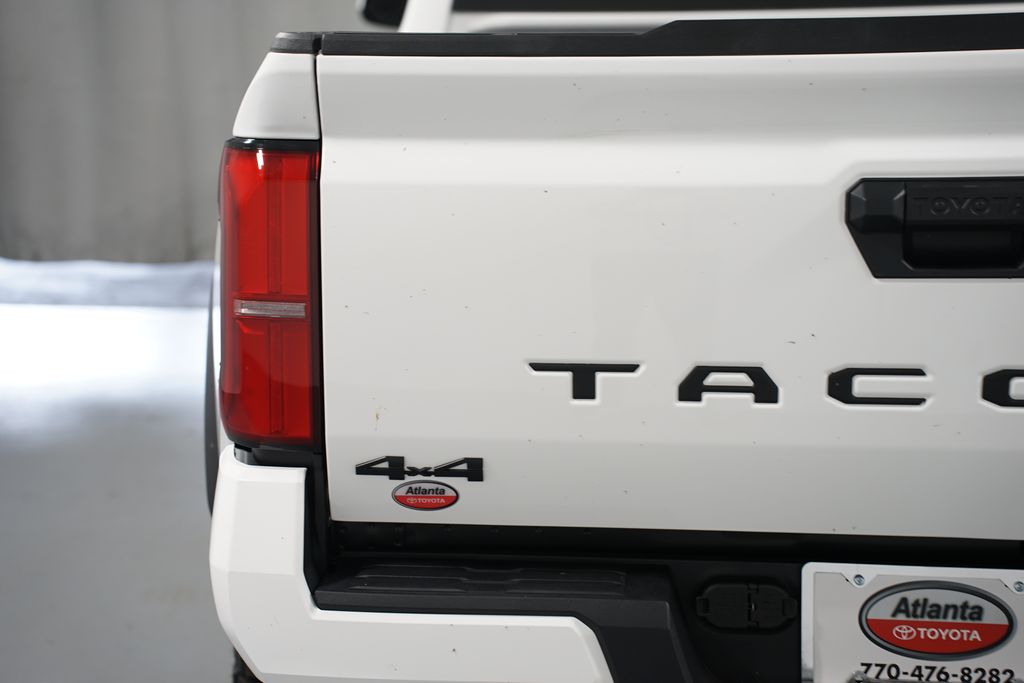 Thumbnail: 2025 Toyota Tacoma - 10