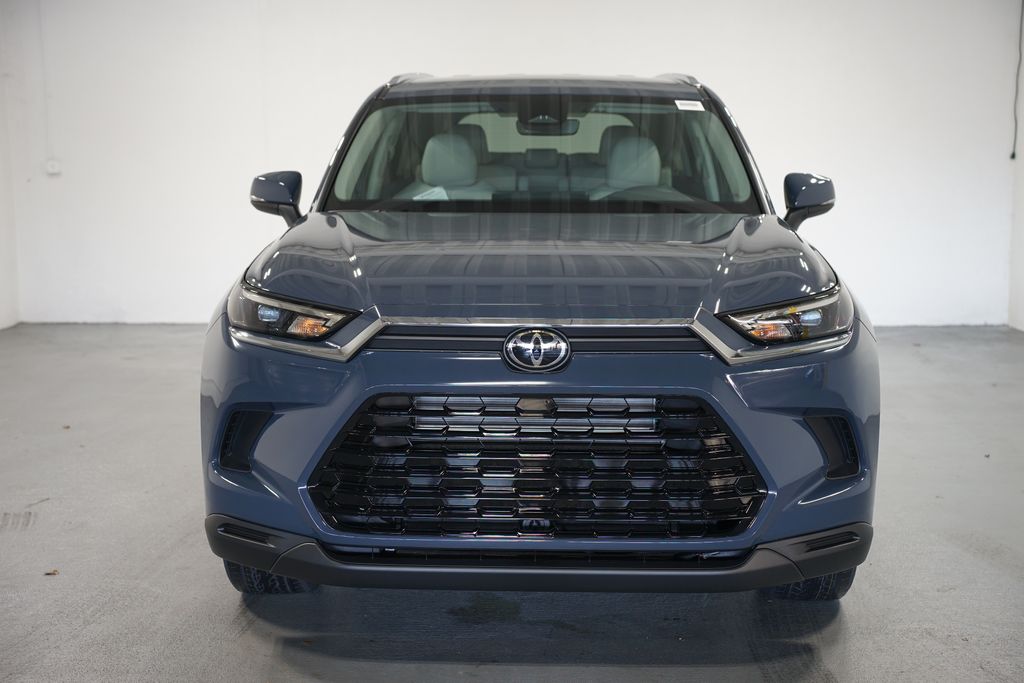 Thumbnail: 2026 Toyota Grand Highlander - 2