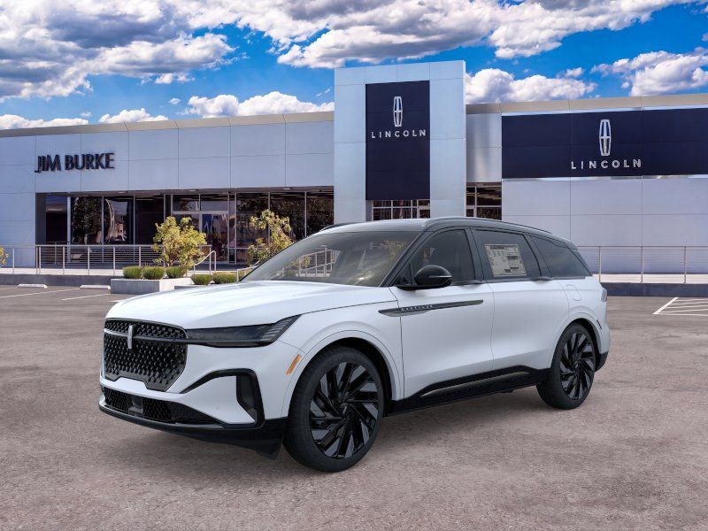 White Platinum Metallic Tri-Coat 2026 Lincoln Nautilus SUV / Crossover All-Wheel Drive Continuously Variable Transmission