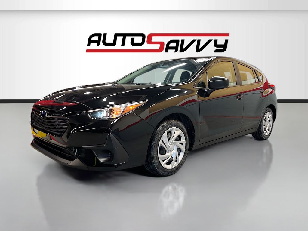 Used 2025 Crystal Black Silica Subaru Base image 3