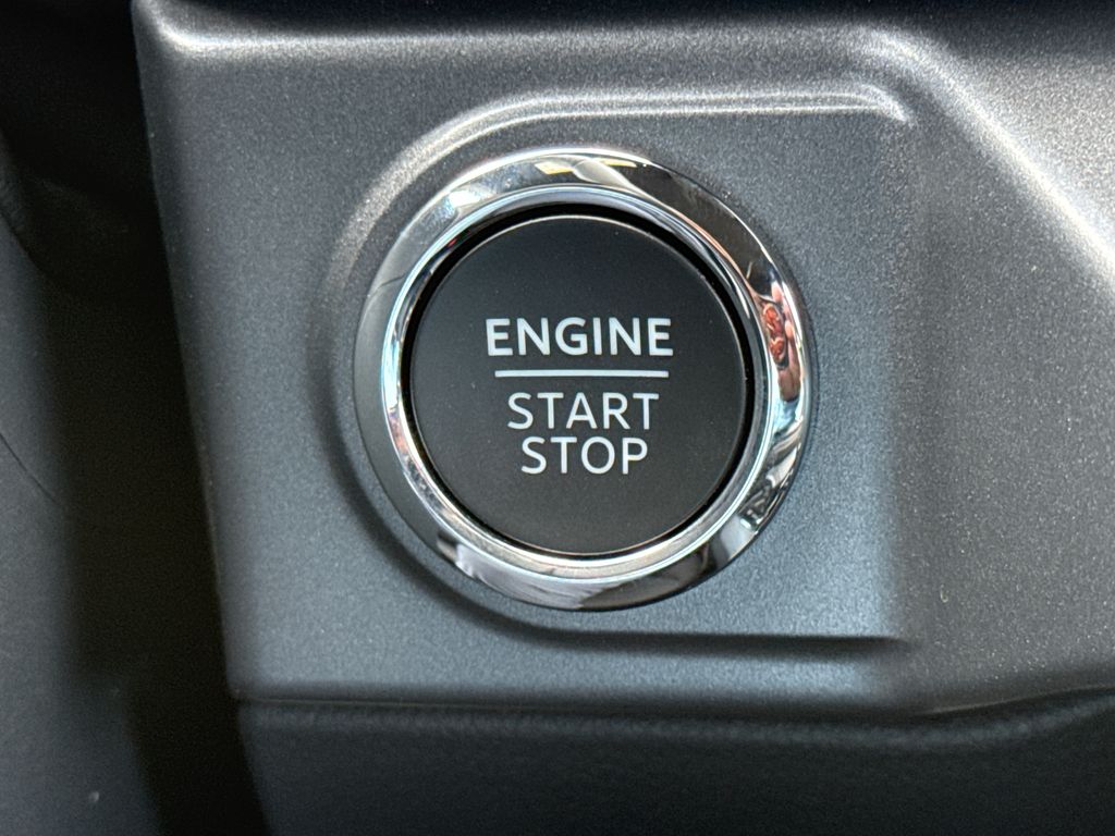 New 2026 Silver Ford XLT image 23