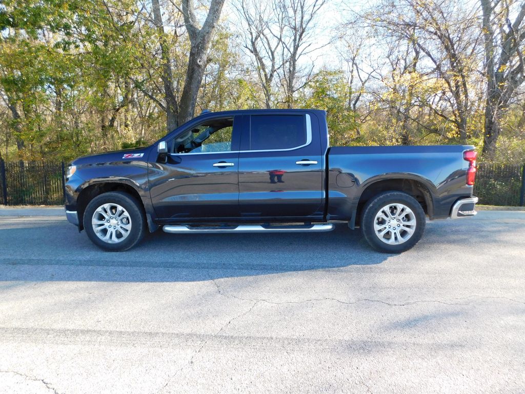 2024 Chevrolet Silverado 1500 LTZ 2