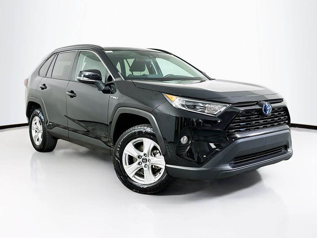 2020 Toyota RAV4 Hybrid XLE