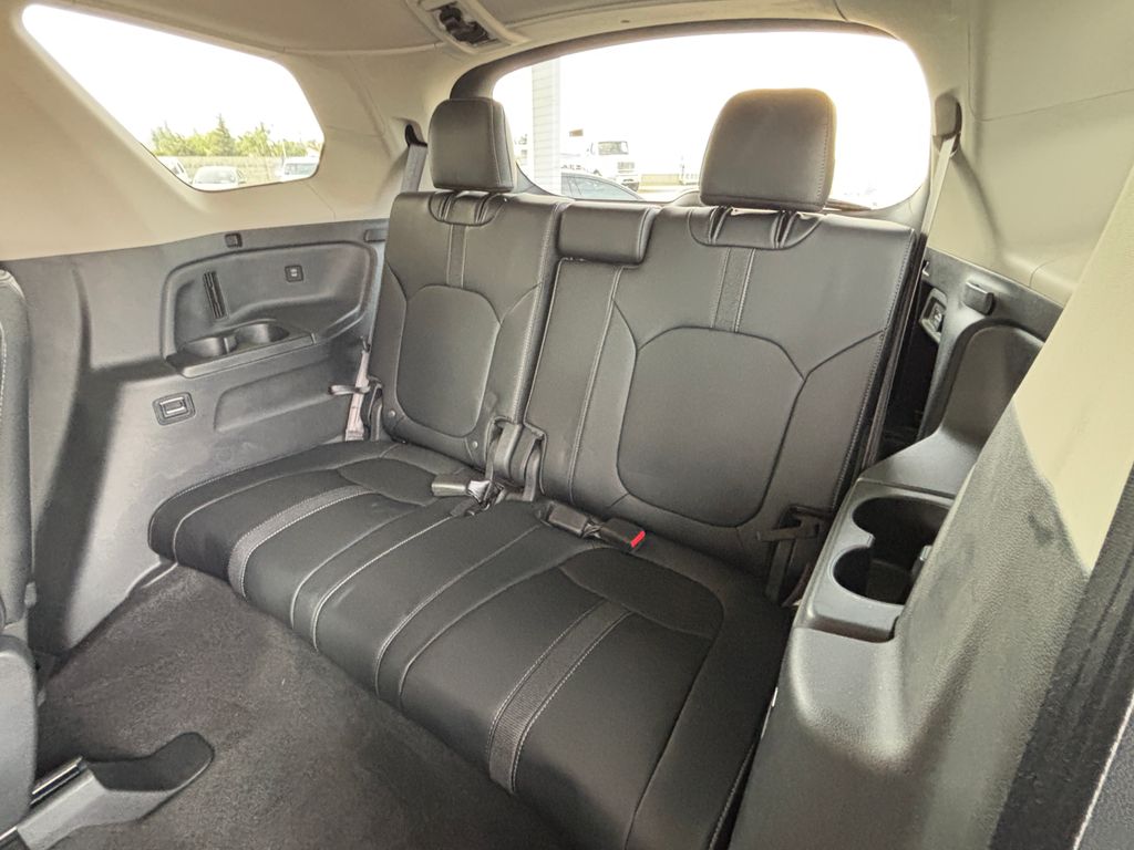 Thumbnail: 2024 Honda Pilot - 26