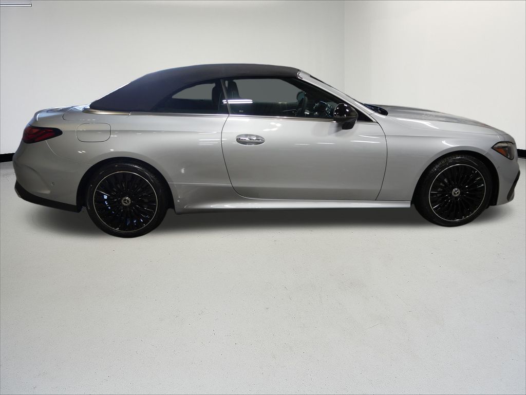 Thumbnail: 2026 Mercedes-Benz CLE - 6