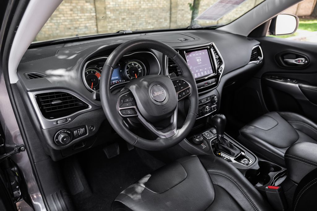 used 2022 Jeep Cherokee car, priced at $22,720