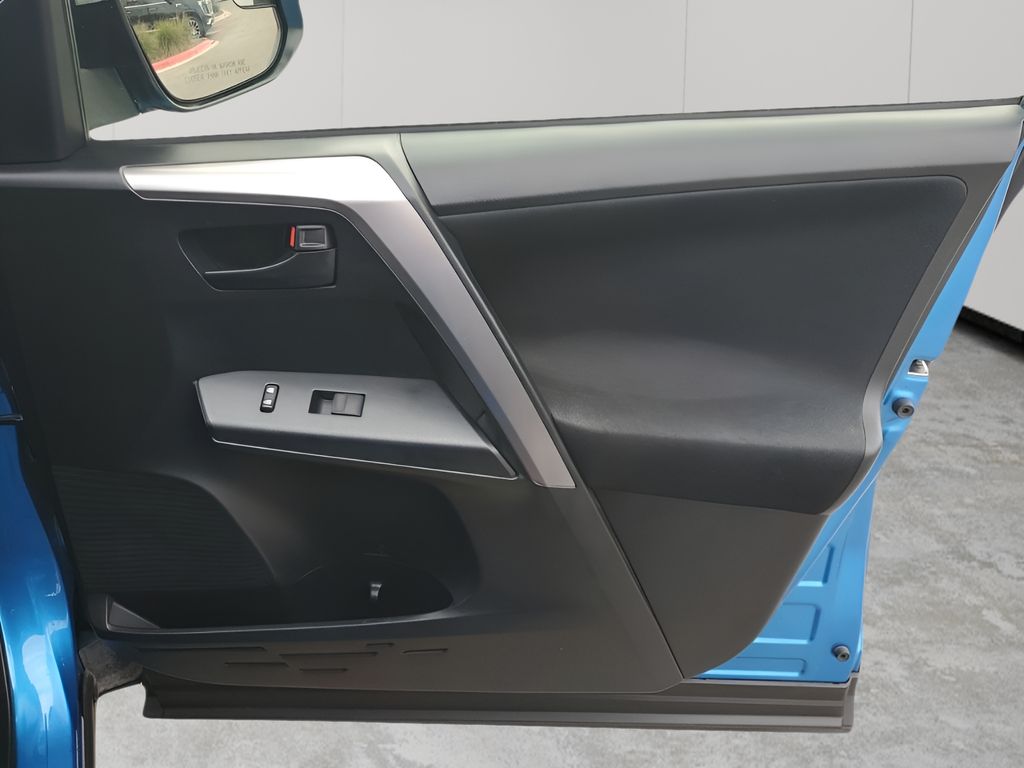 Used Car 2017 Toyota Rav4  Le For Sale Under $20,000 In Austin, Texas