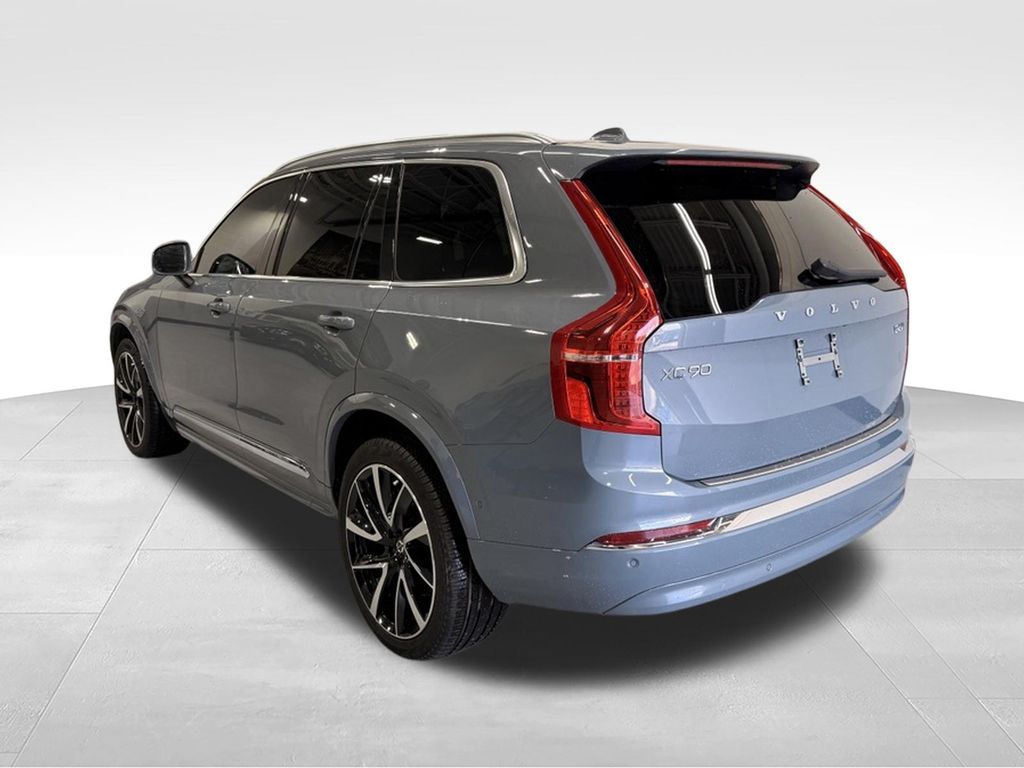 Thumbnail: 2023 Volvo XC90 - 3