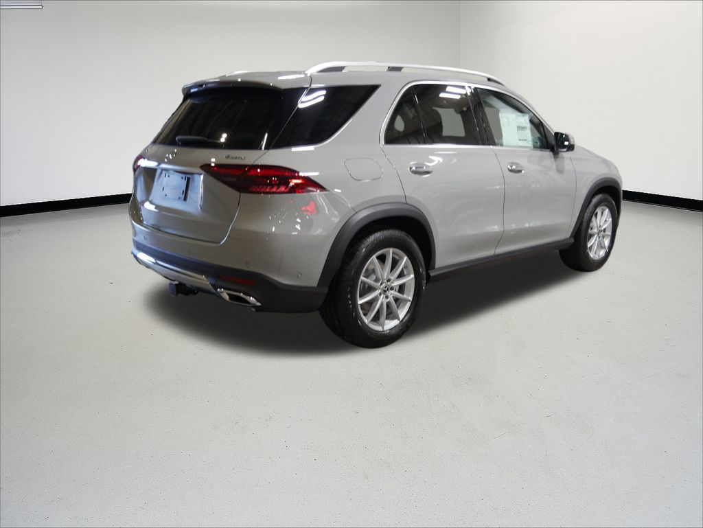 Thumbnail: 2026 Mercedes-Benz GLE - 5