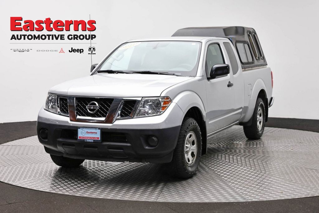 Brilliant Silver Metallic 2019 Nissan Frontier Pickup Truck 4X2 5-Speed Automatic Overdrive