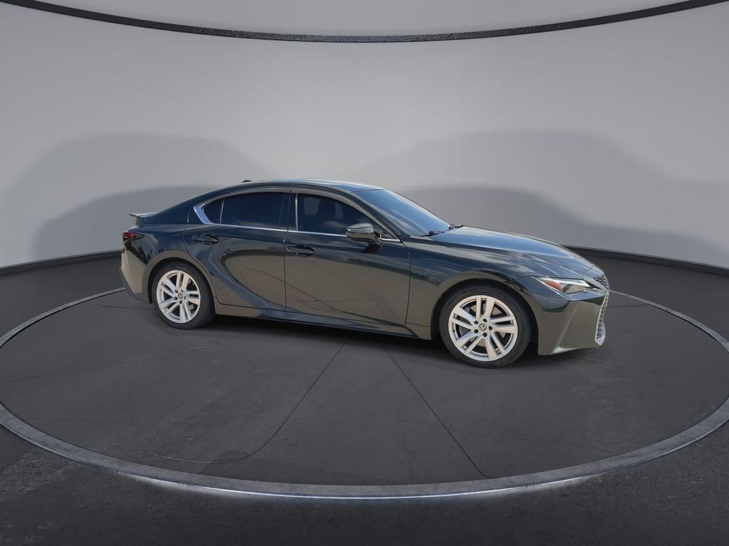 Thumbnail: 2021 Lexus IS - 2