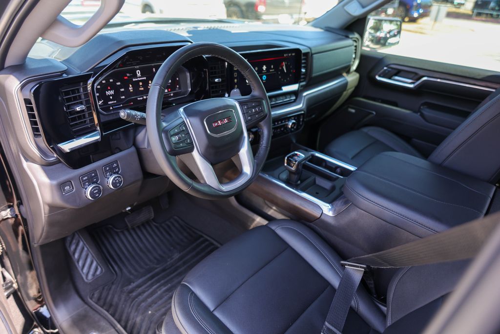 Used 2024 Black GMC SLT image 13