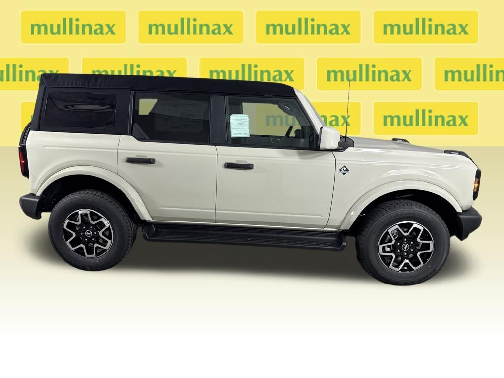 2026 Beige Ford Bronco Outer Banks 4X4 SUV